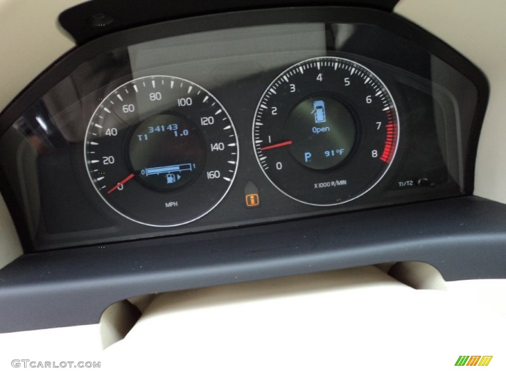 2008 Volvo V70 3.2 Gauges Photo #52089524