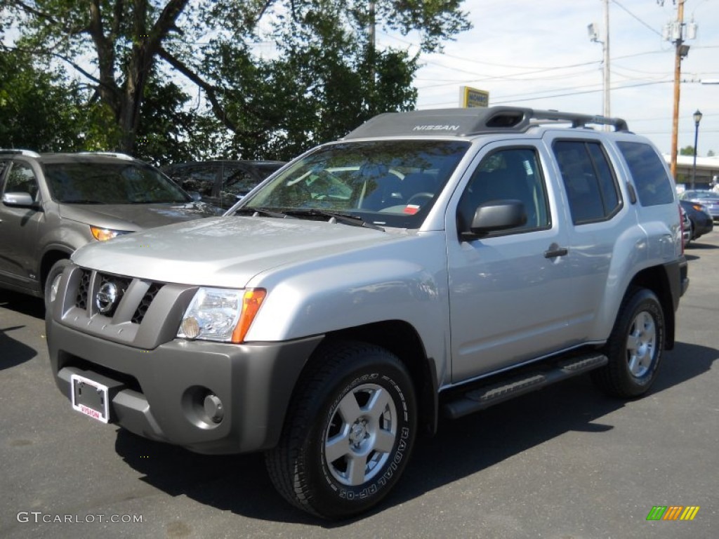 2007 Xterra X 4x4 - Silver Lightning Metallic / Steel/Graphite photo #1