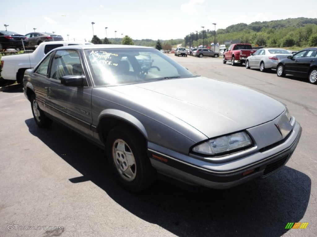 1990 Grand Prix LE Coupe - Medium Gray Metallic / Gray photo #7