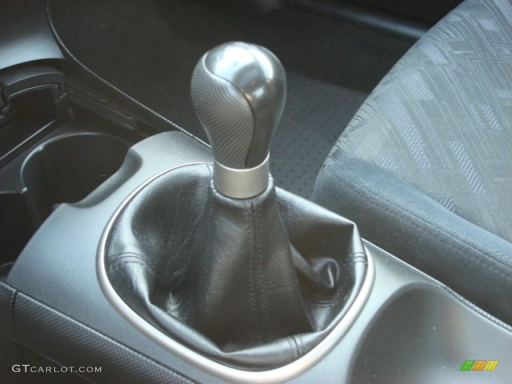 2004 Acura RSX Sports Coupe Transmission Photos