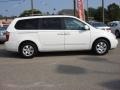 2006 White Kia Sedona EX  photo #5