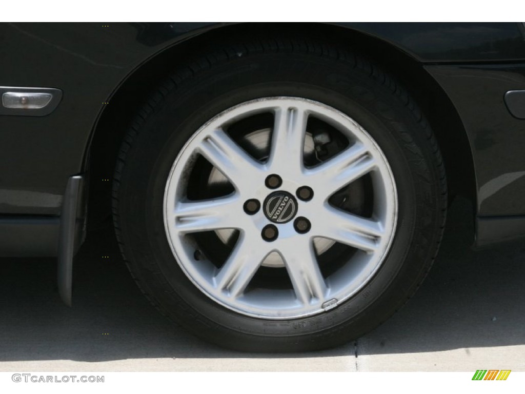 2004 Volvo V70 2.5T Wheel Photo #52092635