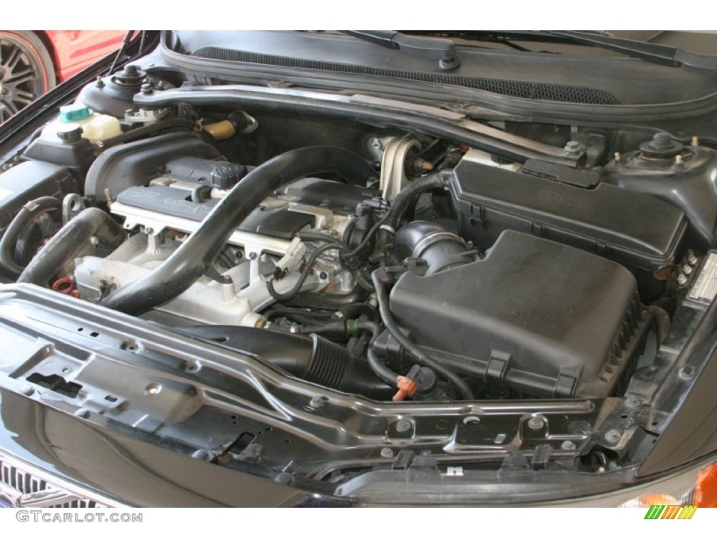 2004 Volvo V70 2.5T 2.5 Liter Turbocharged DOHC 20-Valve 5 Cylinder Engine Photo #52093037