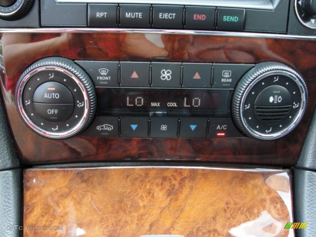 2005 Mercedes-Benz CLK 500 Coupe Controls Photo #52094396
