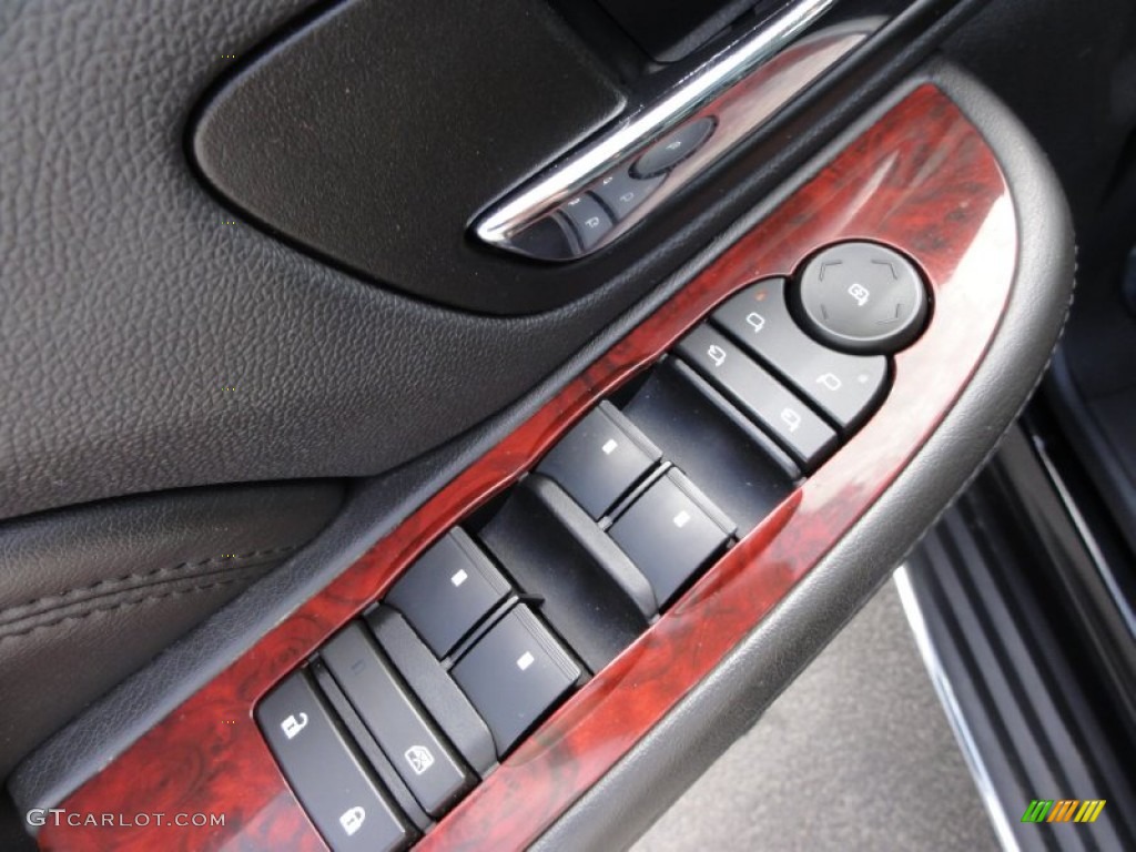 2009 Cadillac Escalade Hybrid AWD Controls Photo #52096154