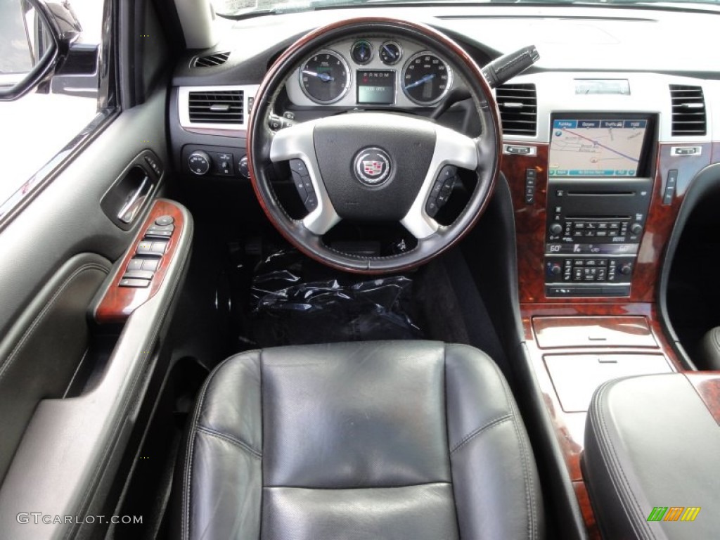 2009 Cadillac Escalade Hybrid AWD Ebony/Ebony Dashboard Photo #52096370