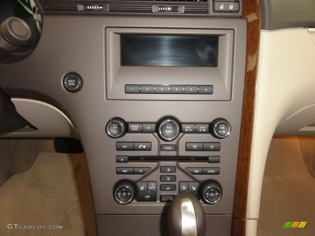 2011 Saab 9-5 Turbo4 Sedan Controls Photo #52096943