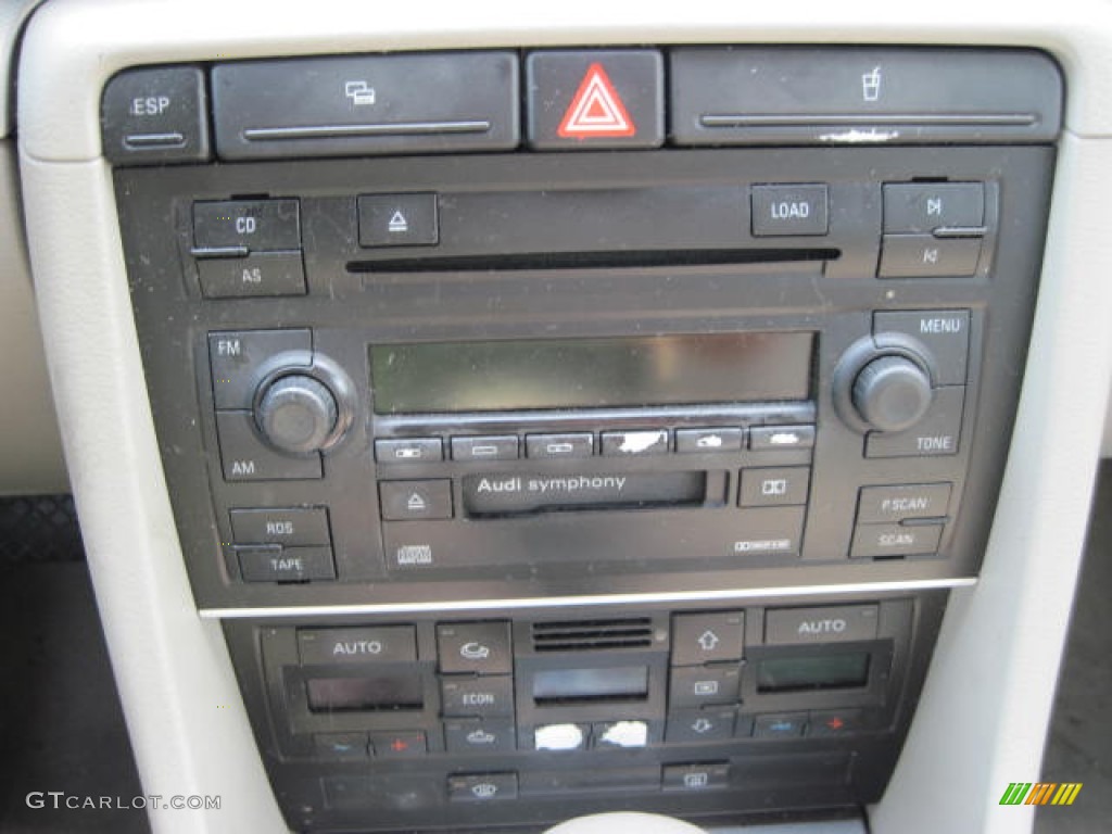 2002 Audi A4 1.8T Sedan Controls Photo #52099490