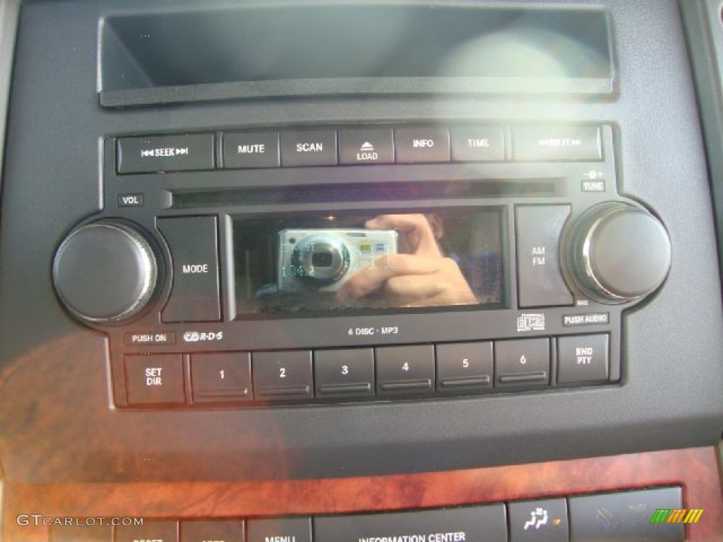 2006 Commander Limited 4x4 - Midnight Blue Pearl / Dark Slate Gray/Light Graystone photo #25