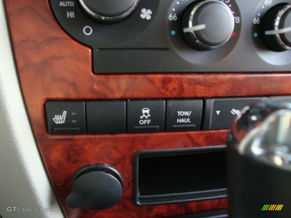 2006 Commander Limited 4x4 - Midnight Blue Pearl / Dark Slate Gray/Light Graystone photo #27