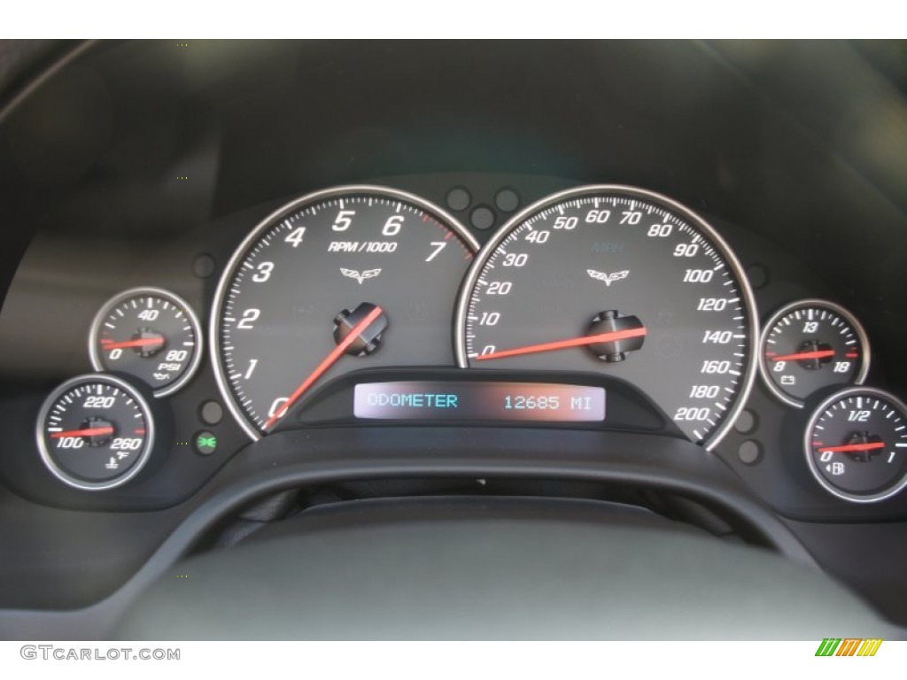 2006 Chevrolet Corvette Convertible Gauges Photo #52100105