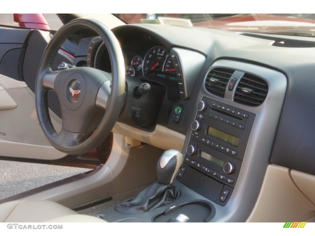 2006 Chevrolet Corvette Convertible Controls Photo #52100246