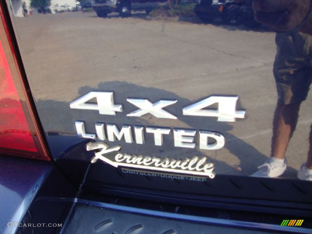 2006 Commander Limited 4x4 - Midnight Blue Pearl / Dark Slate Gray/Light Graystone photo #44