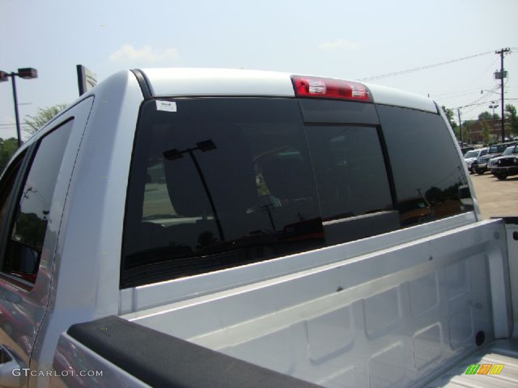2011 Ram 1500 SLT Quad Cab - Bright Silver Metallic / Dark Slate Gray/Medium Graystone photo #35