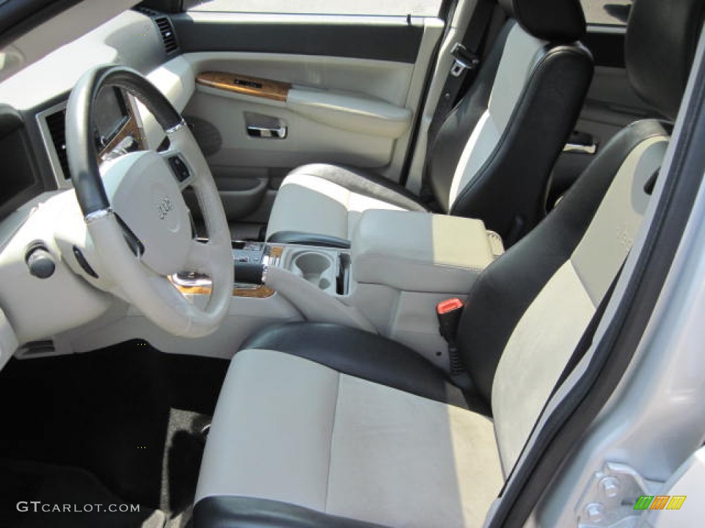 Dark Slate Gray/Light Graystone Interior 2010 Jeep Grand Cherokee Limited 4x4 Photo #52102295
