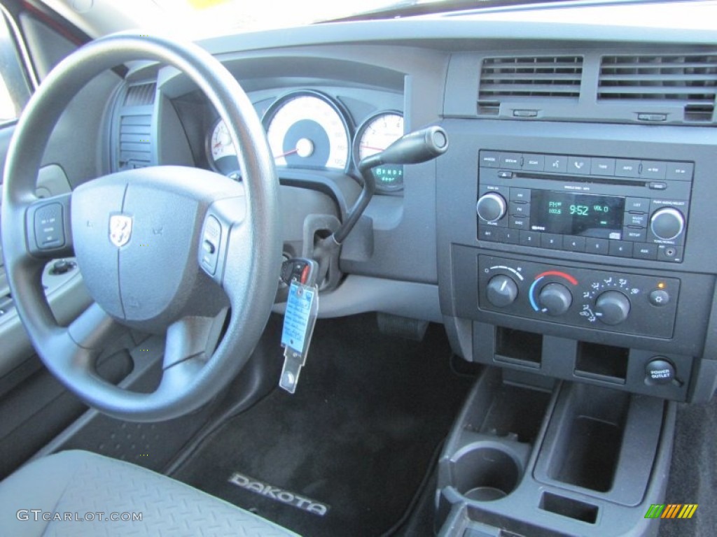 2008 Dodge Dakota SXT Extended Cab Dark Slate Gray/Medium Slate Gray Dashboard Photo #52102850