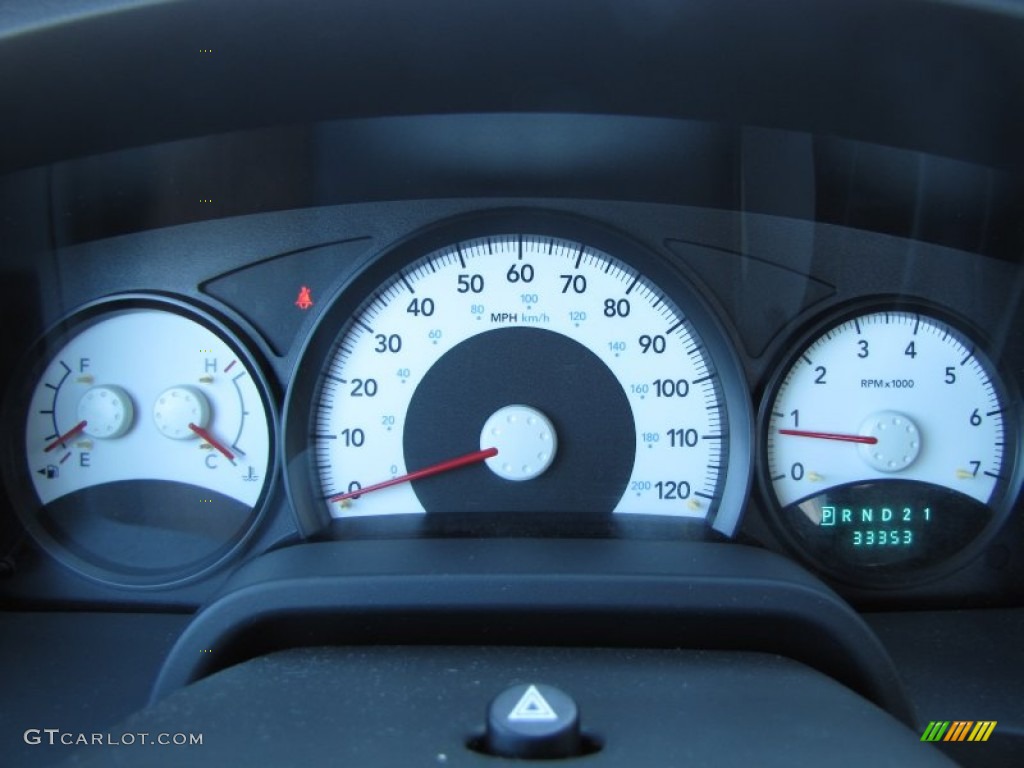 2008 Dodge Dakota SXT Extended Cab Gauges Photos