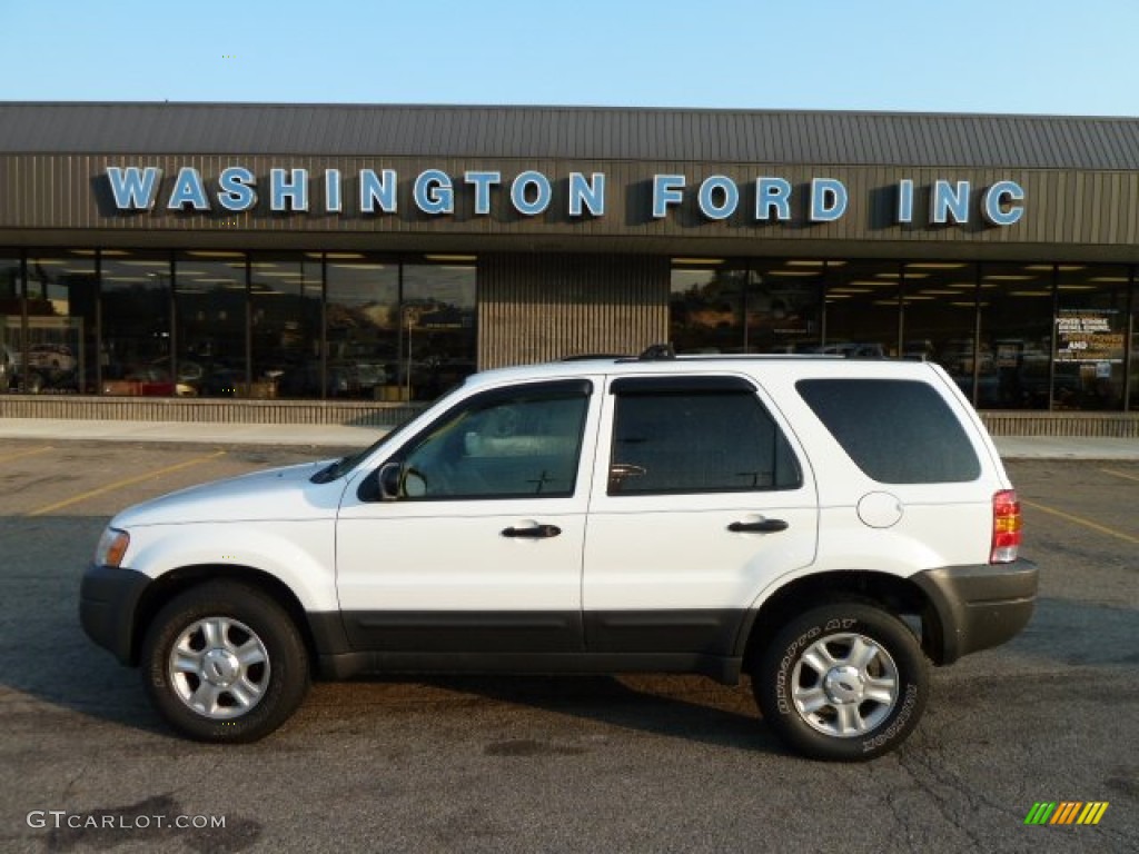 2003 Escape XLT V6 4WD - Oxford White / Medium Dark Pebble photo #1