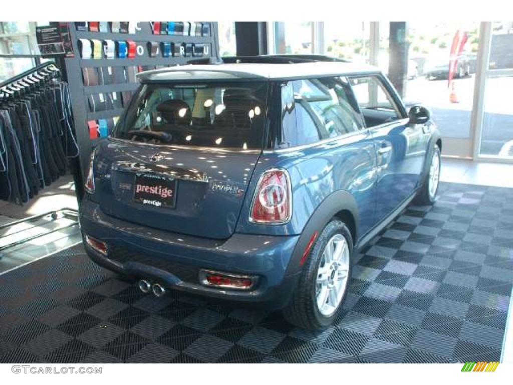 2011 Cooper S Hardtop - Horizon Blue Metallic / Carbon Black photo #2