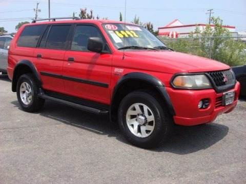 2001 Mitsubishi Montero Sport 3.5XS Data, Info and Specs