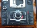 2005 Audi A8 L 4.2 quattro Controls