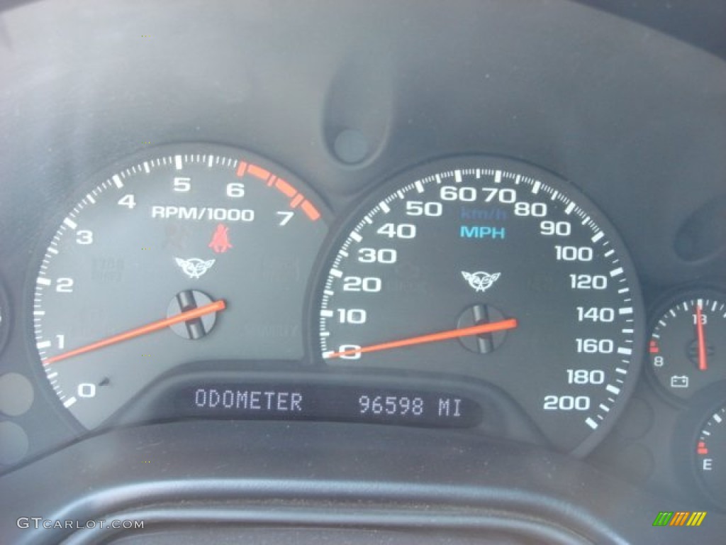 2001 Chevrolet Corvette Coupe Gauges Photo #52110053