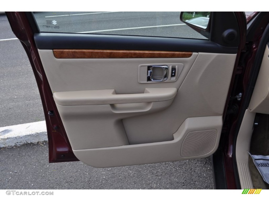 2007 Suzuki XL7 Luxury AWD Beige Door Panel Photo #52110947