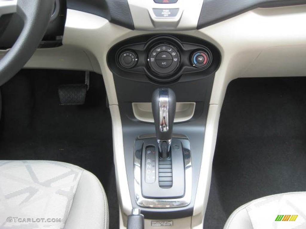 2011 Ford Fiesta SE Sedan 6 Speed PowerShift Automatic Transmission Photo #52114069