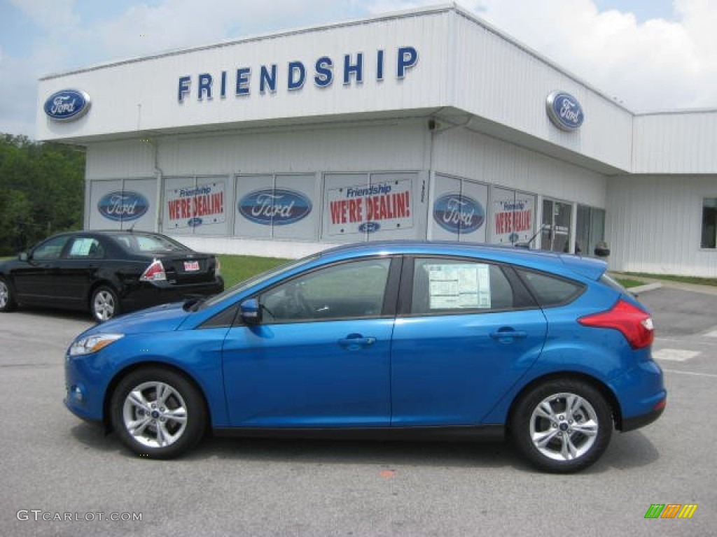 2012 Focus SE Sport 5-Door - Blue Candy Metallic / Two-Tone Sport photo #1