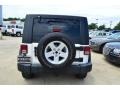 Stone White - Wrangler Unlimited X Photo No. 4