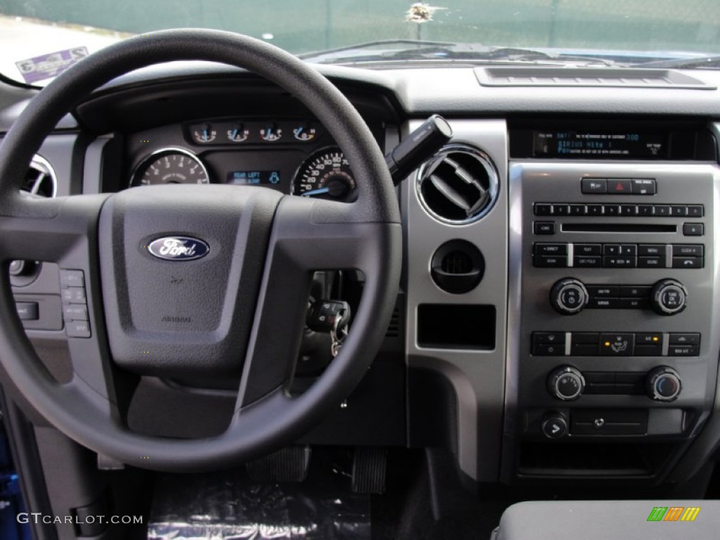 2011 Ford F150 XLT SuperCrew Steel Gray Dashboard Photo #52115650