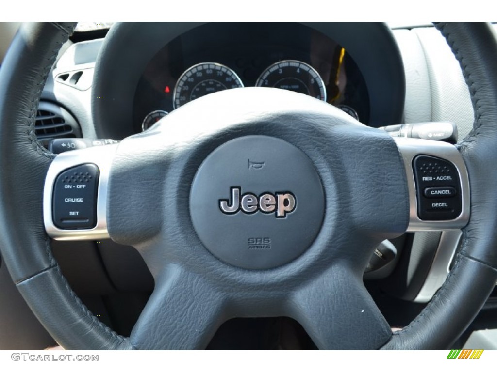 2007 Jeep Liberty Limited Medium Slate Gray Steering Wheel Photo #52116454