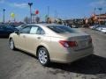 Golden Almond Metallic - ES 350 Photo No. 3