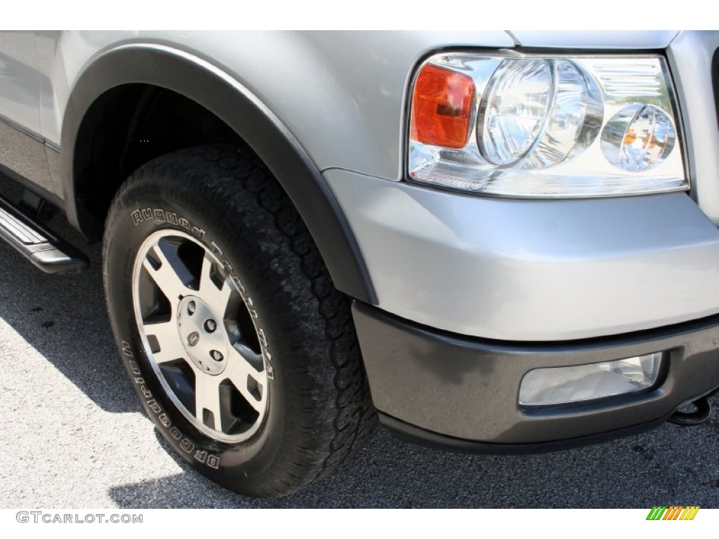 2004 F150 FX4 SuperCab 4x4 - Silver Metallic / Black photo #17