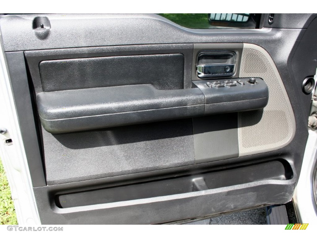 2004 F150 FX4 SuperCab 4x4 - Silver Metallic / Black photo #21