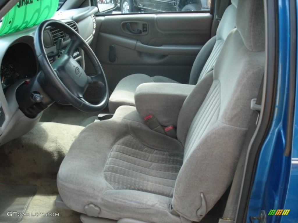 2002 S10 Regular Cab - Space Blue Metallic / Medium Gray photo #14