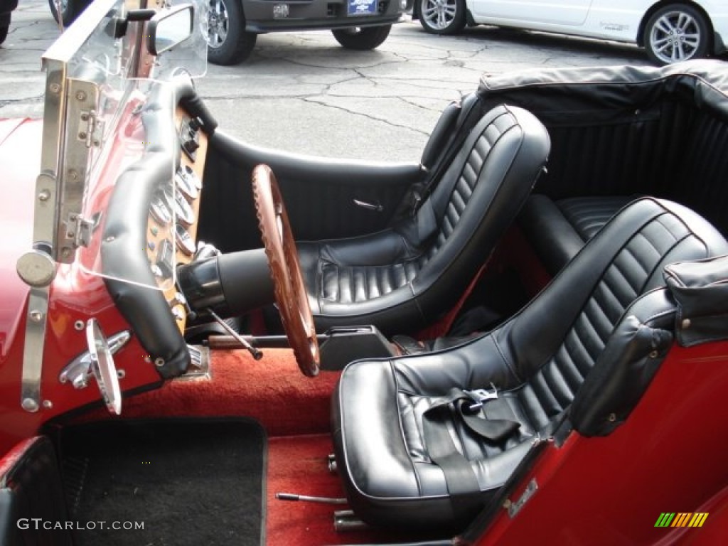 1976 Classic Motor Carriages Gazelle Mercedes-Benz SSK Roadster Replica Interior Color Photos