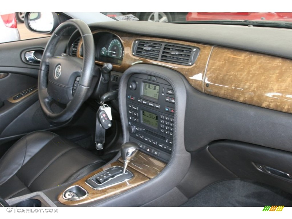 2003 Jaguar S-Type 4.2 Charcoal Dashboard Photo #52128406
