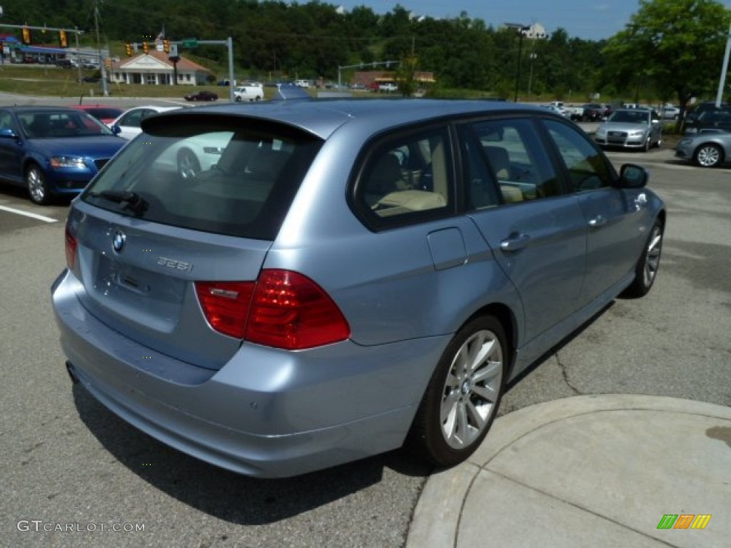 Blue Water Metallic 2011 BMW 3 Series 328i xDrive Sports Wagon Exterior Photo #52131814