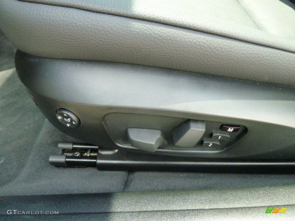 2010 3 Series 328i xDrive Coupe - Titanium Silver Metallic / Black photo #14
