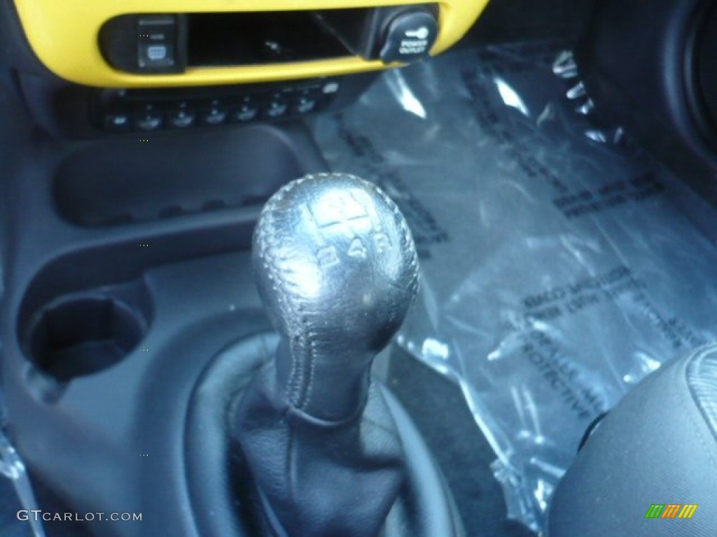 2003 Dodge Neon R/T 5 Speed Manual Transmission Photo #52133002