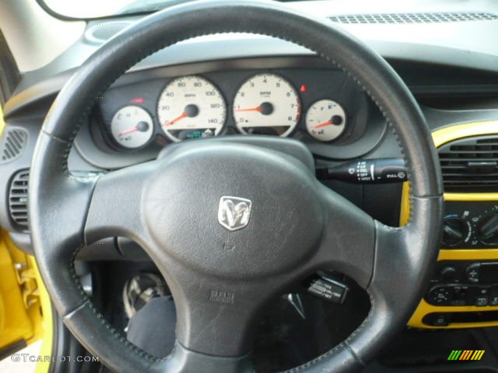 2003 Dodge Neon R/T Steering Wheel Photos