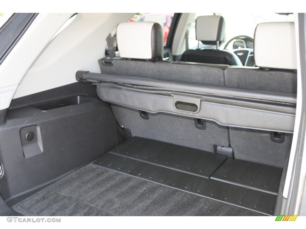 2011 Chevrolet Equinox LTZ AWD Trunk Photo #52133266