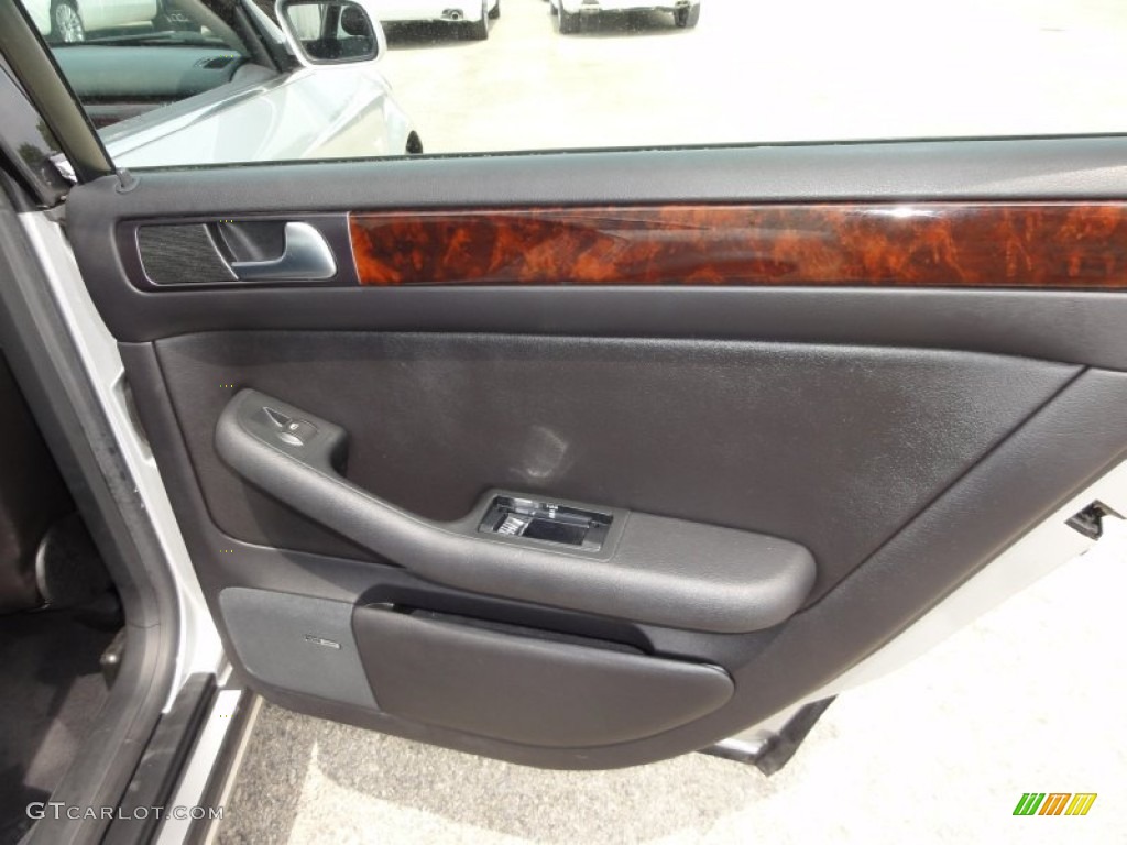 2004 Audi A6 2.7T quattro Sedan Ebony Door Panel Photo #52133758