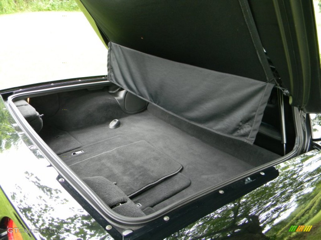 2001 Chevrolet Corvette Coupe Trunk Photo #52134292