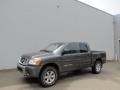 Smoke Metallic - Titan SE Crew Cab 4x4 Photo No. 1