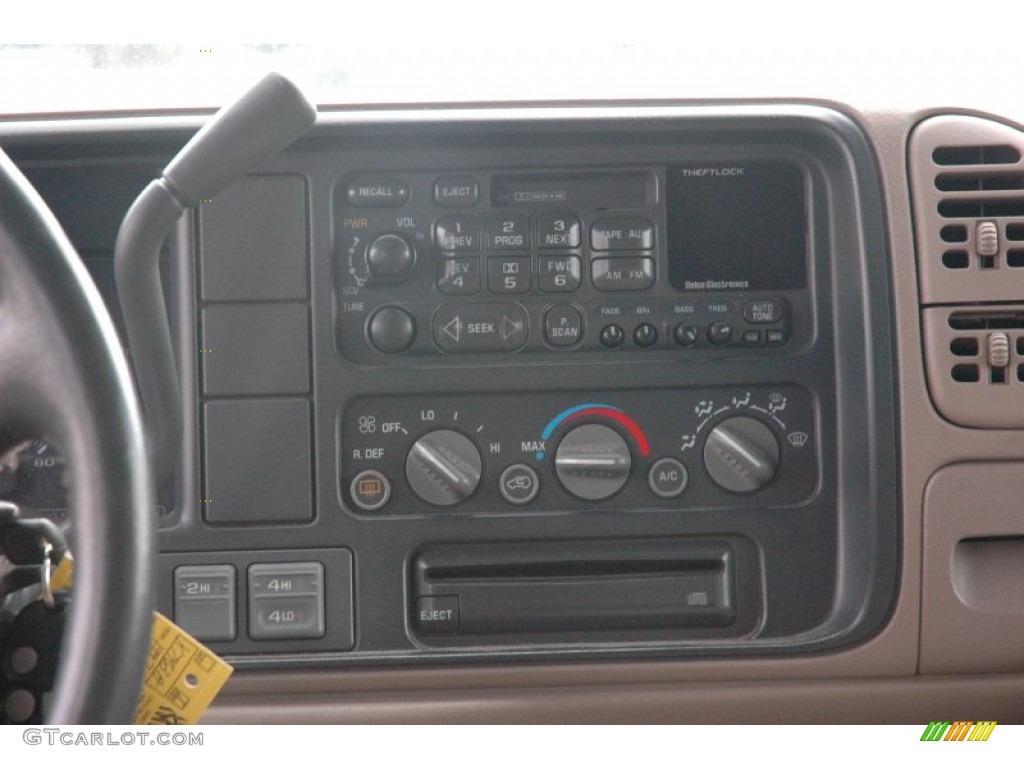 1997 GMC Suburban K1500 4x4 Controls Photo #52135891