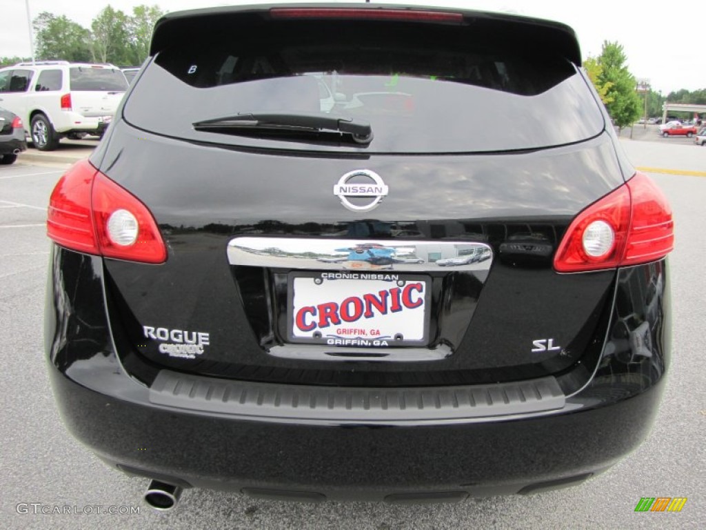 2011 Rogue SL - Wicked Black / Black photo #4