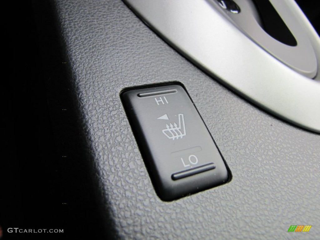 2011 Rogue SL - Wicked Black / Black photo #17