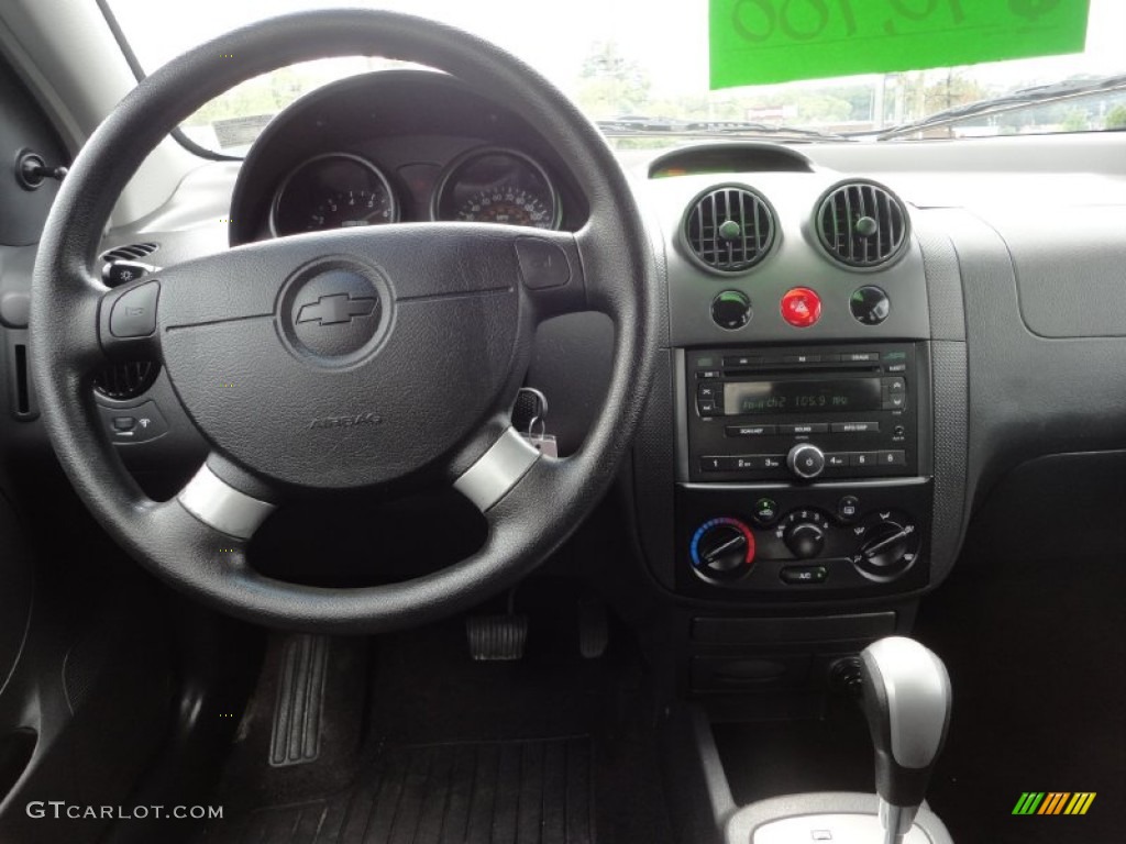 2007 Aveo 5 LS Hatchback - Bright Blue / Charcoal Black photo #11